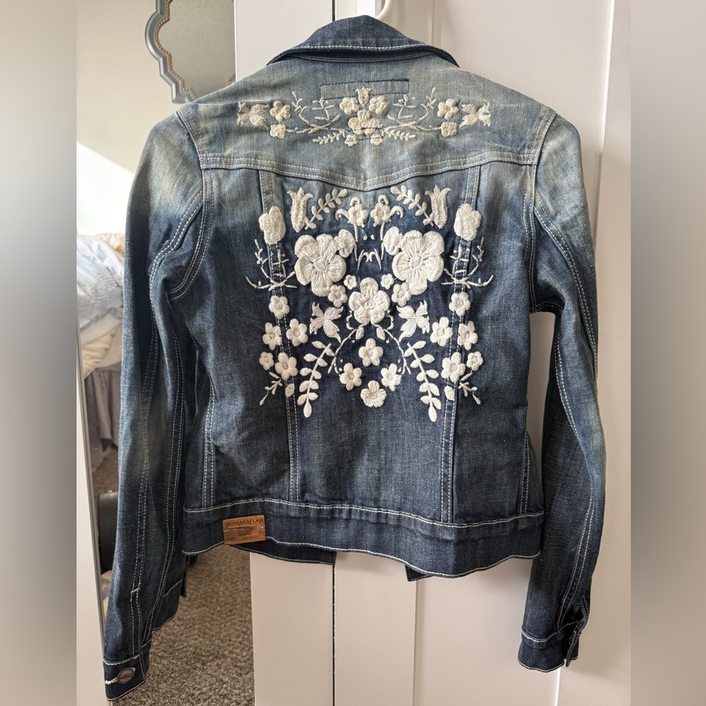 DRIFTWOOD Anthropologie Blue Denim Jacket with White Floral Embroidery